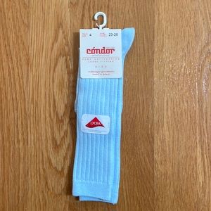 NWT Condor sz 4 Ribbed Knee Socks - Light Blue